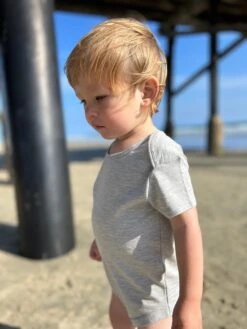 WALTY TRIPLE PACK Pale Solid Triple Pack Onesies -Me & Henry HB1210A 3