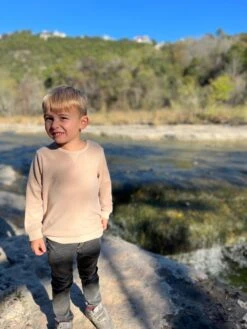 TARQUIN Tan Cosy Sweatshirt -Me & Henry HB1357B 1