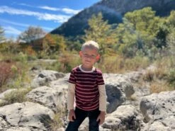 CAMERON Burgundy/Apricot Mock Sleeve -Me & Henry HB1362A 1