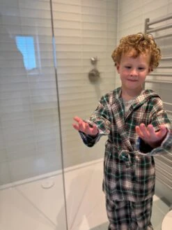 MUNFORD Green/Brown/White Plaid Lounge Robe -Me & Henry HB792B HB790C 1